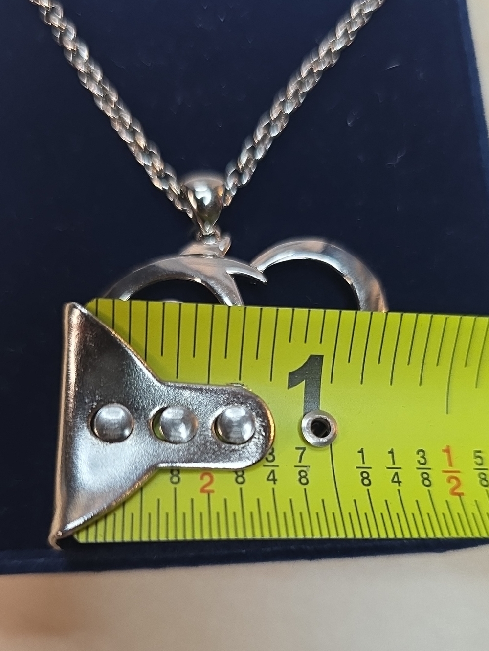 Montana Silversmiths Equestrian Heart Necklace New In Box Horse In Heart - Picture 13 of 14